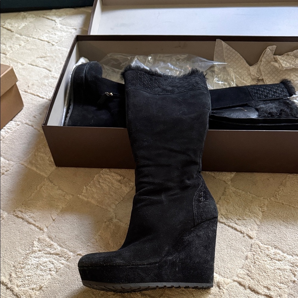 Black Women's Wedge Boots